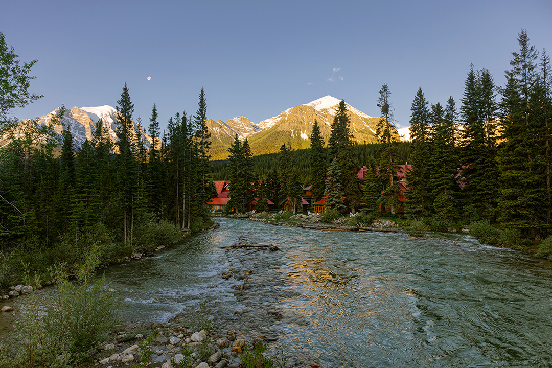 Lake Louise cafe