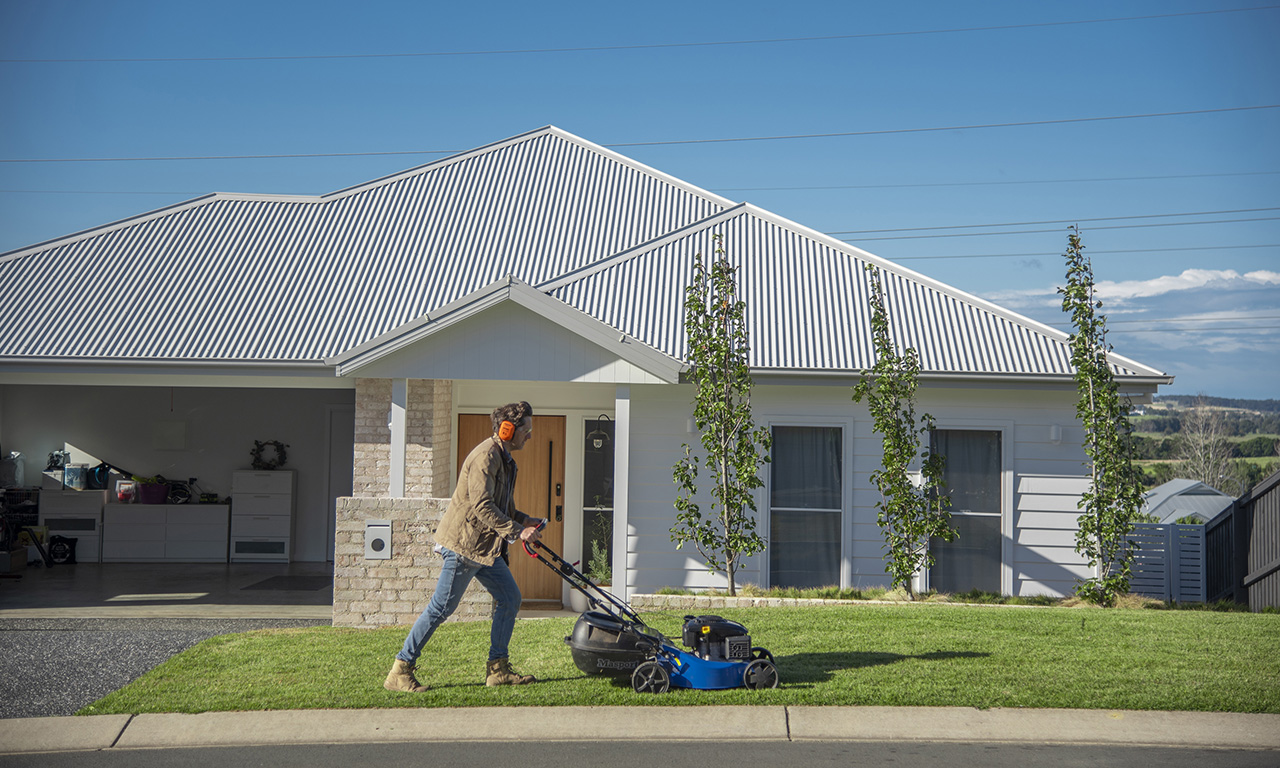 weed control in Winnipeg